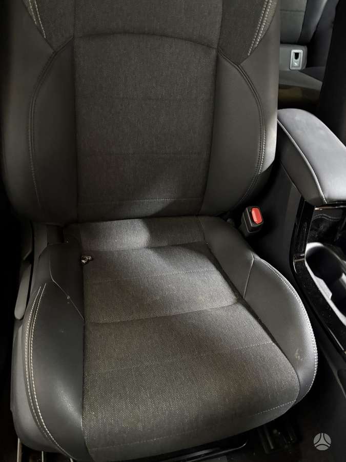 Toyota Corolla kėbulo dalys