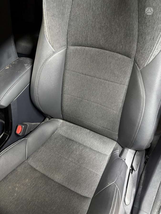 Toyota Corolla kėbulo dalys