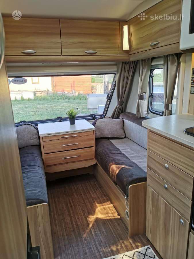 Bürstner Lunar, Elddis Sterling, кемперы