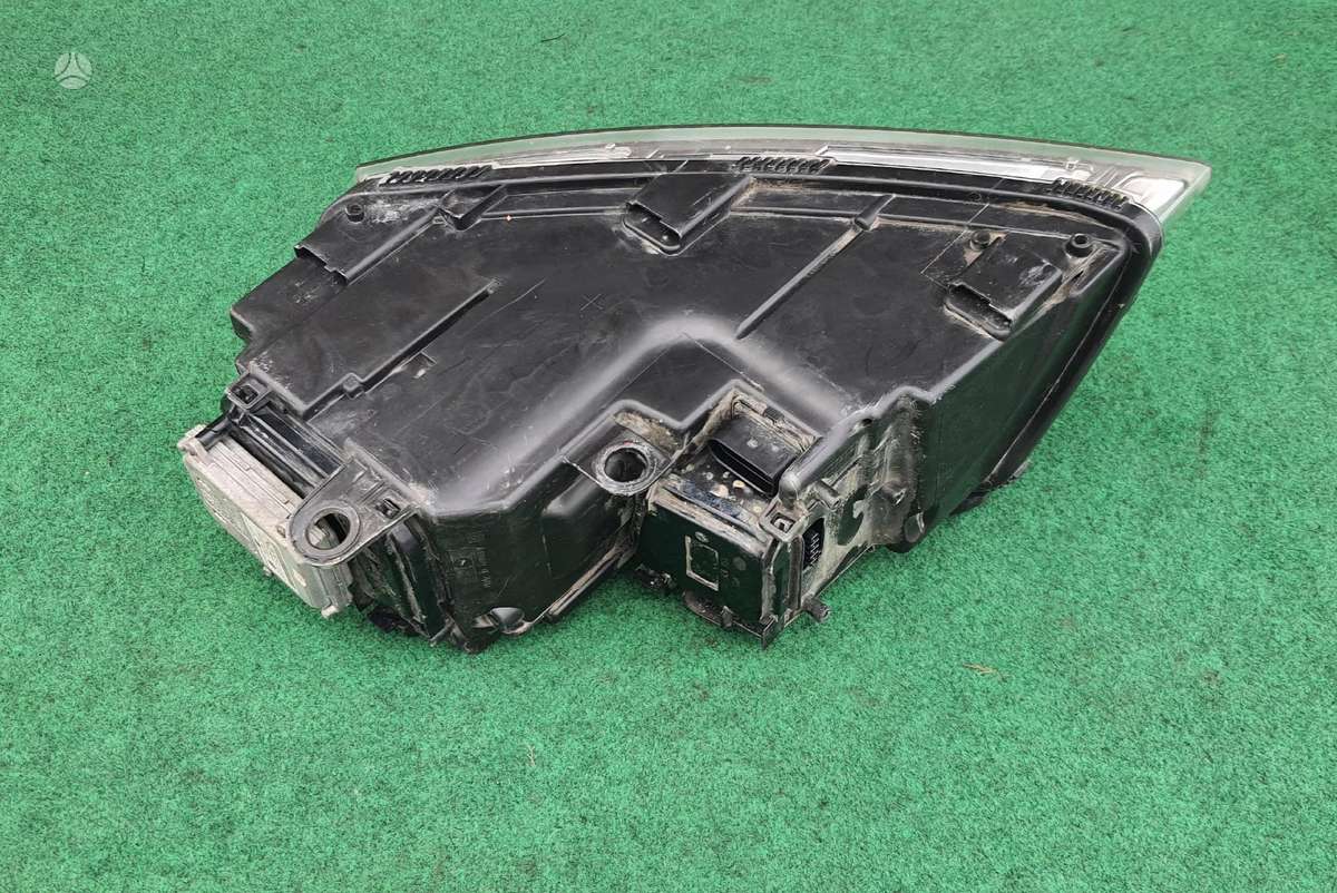 Audi A8, 158 154-00