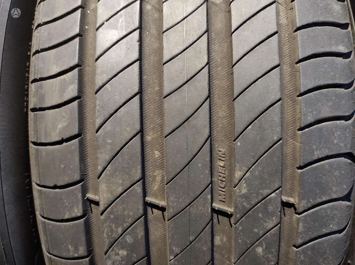Continental, летние 225/55 R18