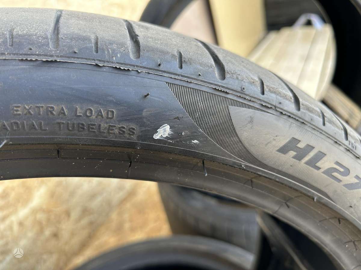 Pirelli P Zero, summer 275/35 R23