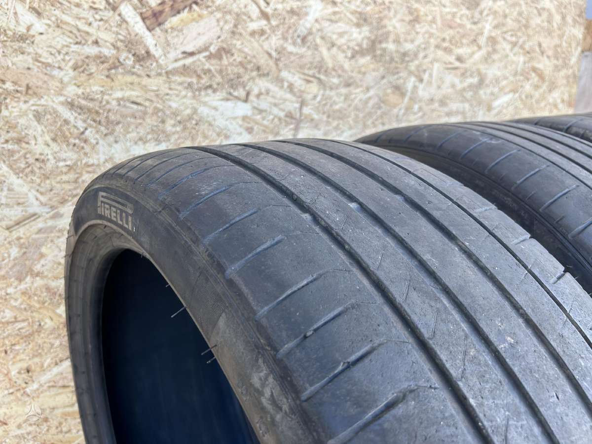 Pirelli P Zero, summer 275/35 R23