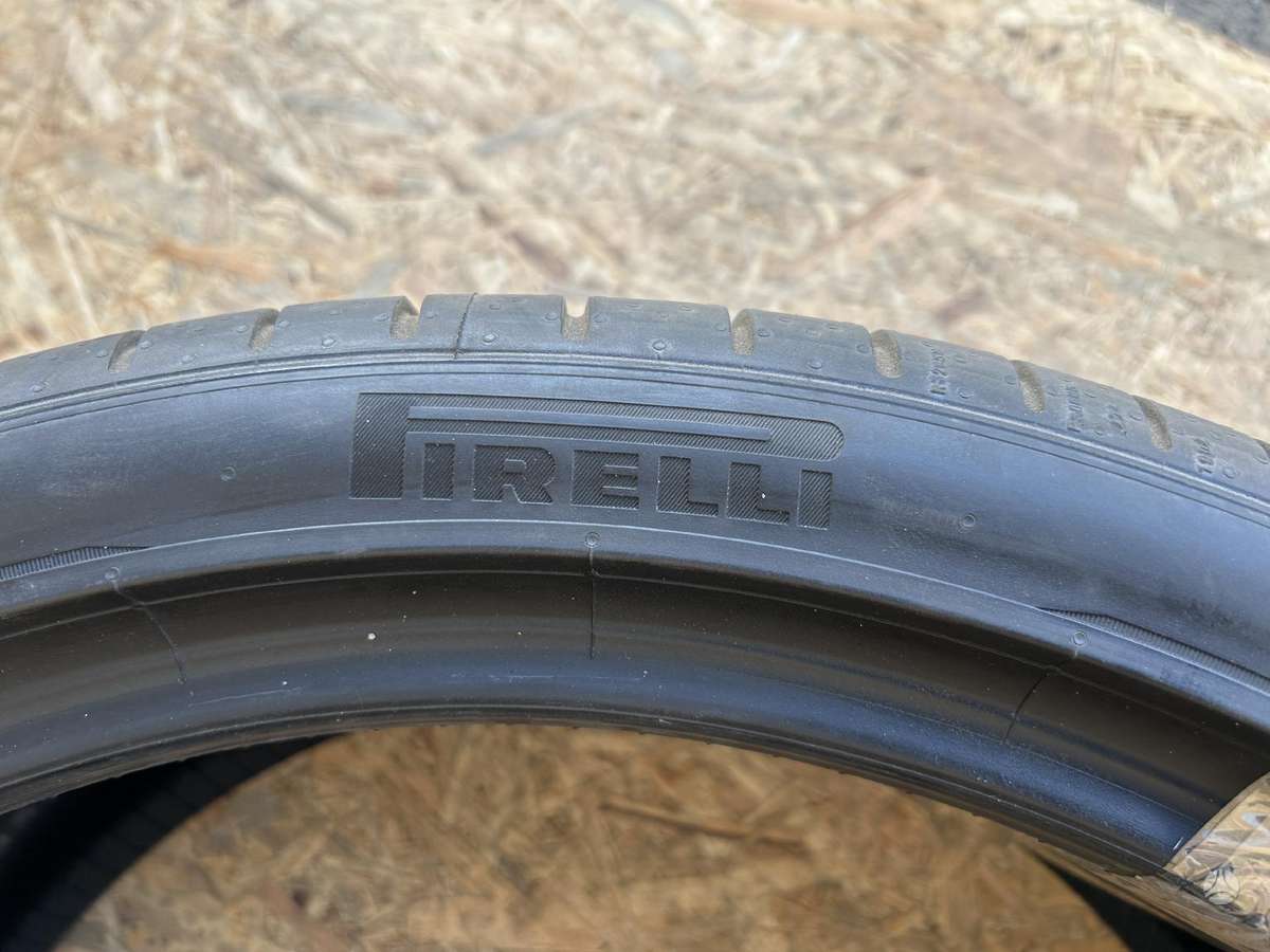 Pirelli P Zero, summer 315/30 R22
