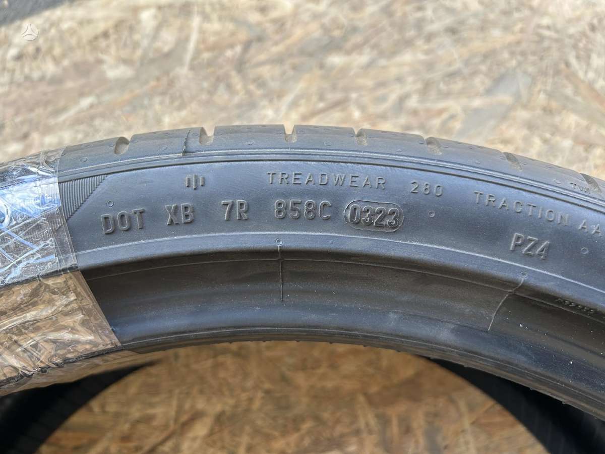 Pirelli P Zero, summer 315/30 R22