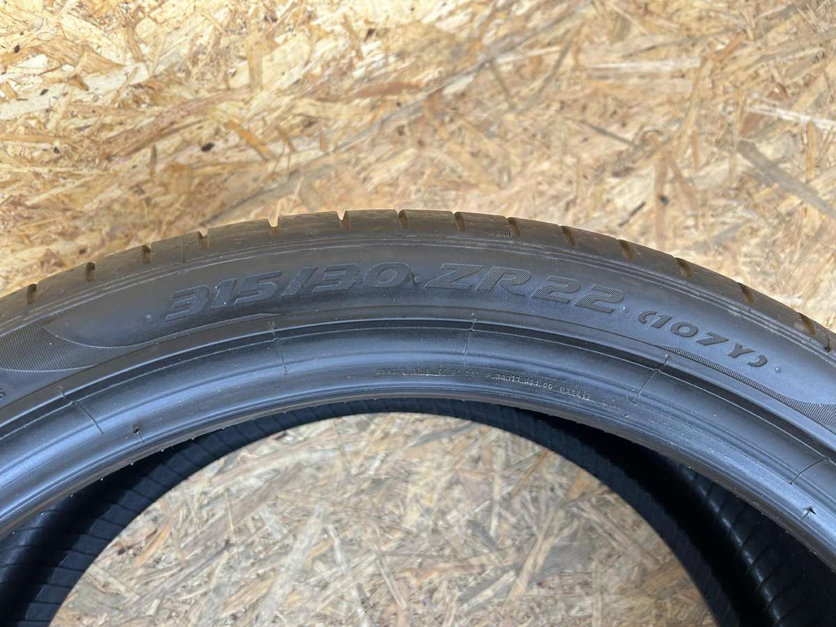 Pirelli P Zero, summer 315/30 R22