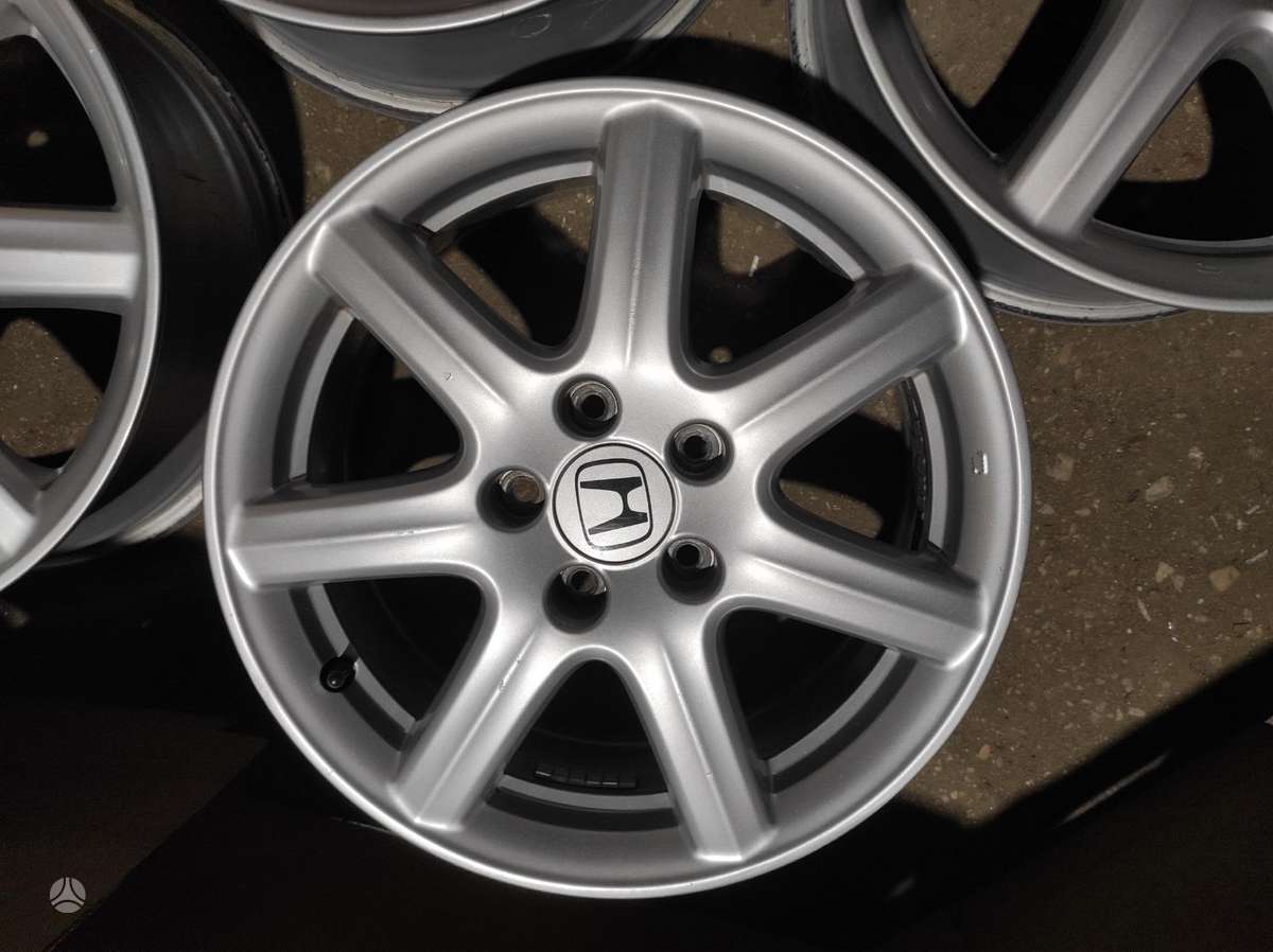 Honda, lengvojo lydinio, R17