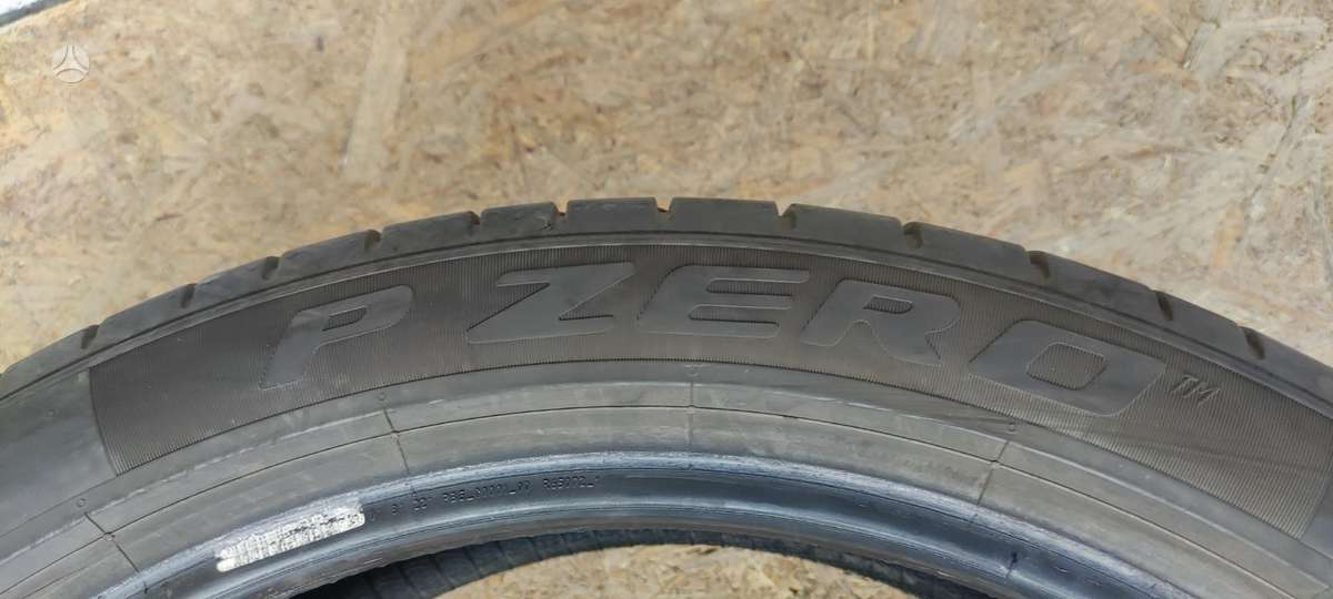 Pirelli P Zero, summer 255/40 R21