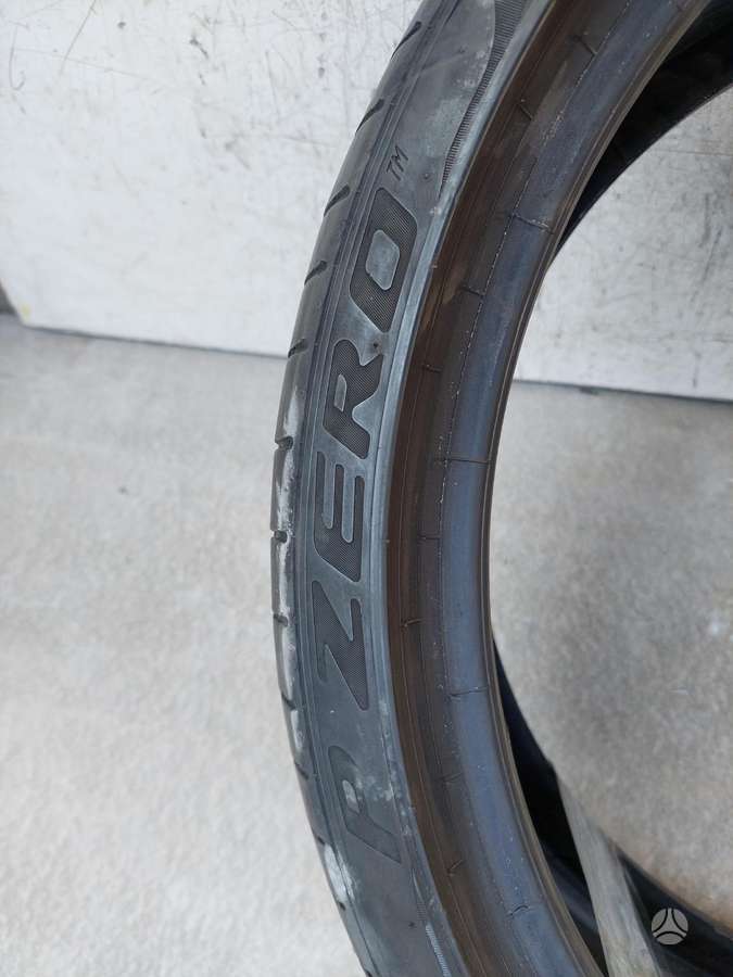 Pirelli P Zero, vasaras 245/35 R21