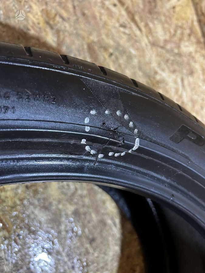 Pirelli P Zero, vasaras 255/40 R21