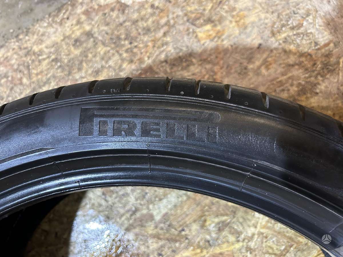 Pirelli P Zero, vasaras 255/40 R21