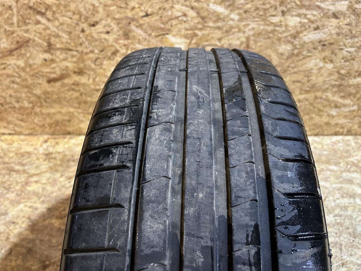 Pirelli P Zero, vasaras 255/40 R21