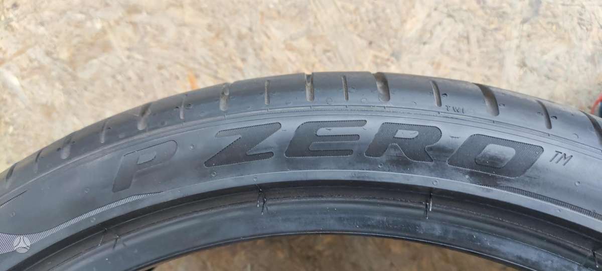 Pirelli P Zero, summer 265/65 R21