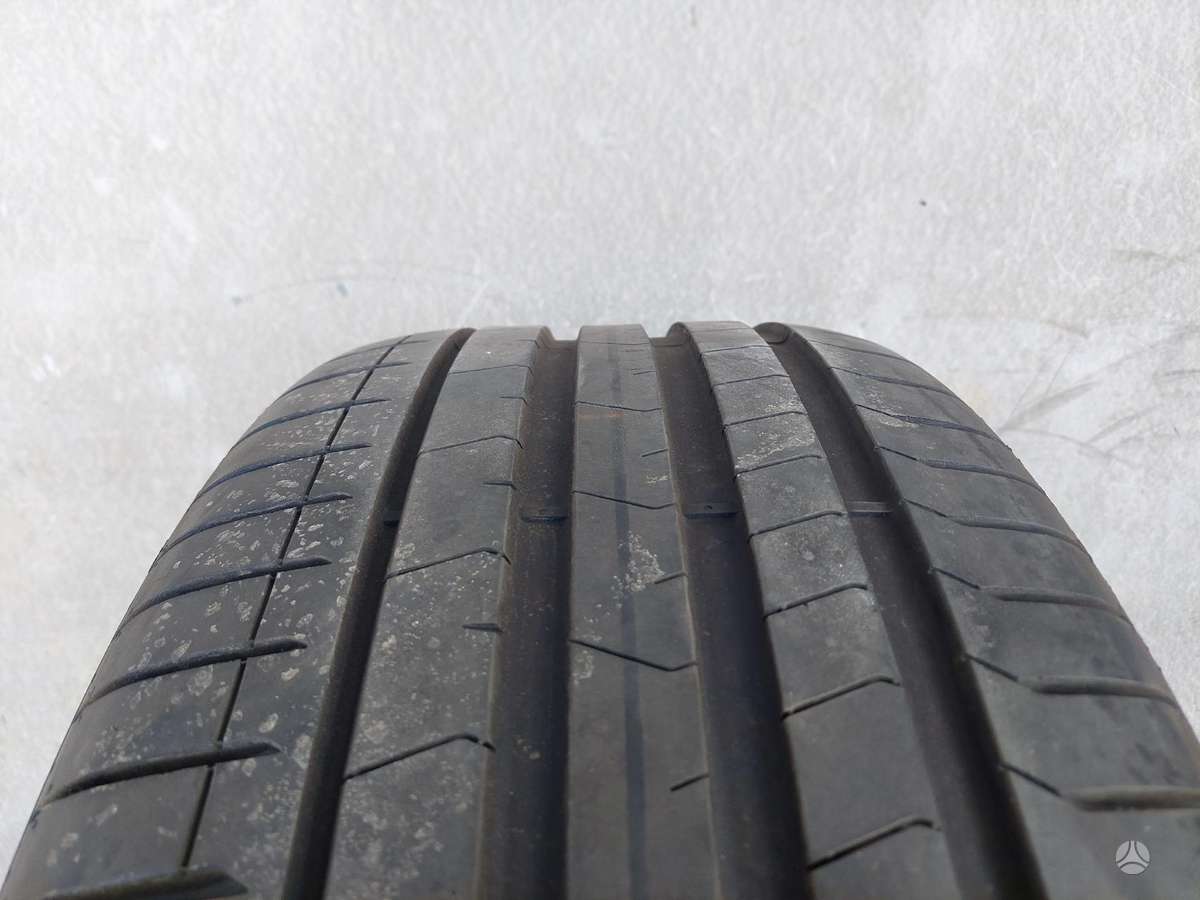 Pirelli P Zero, летние 275/40 R21