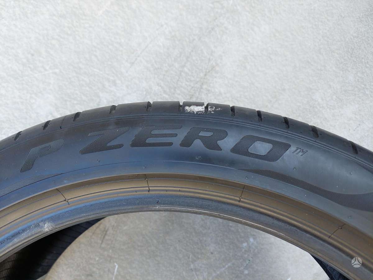 Pirelli P Zero, summer 275/40 R21