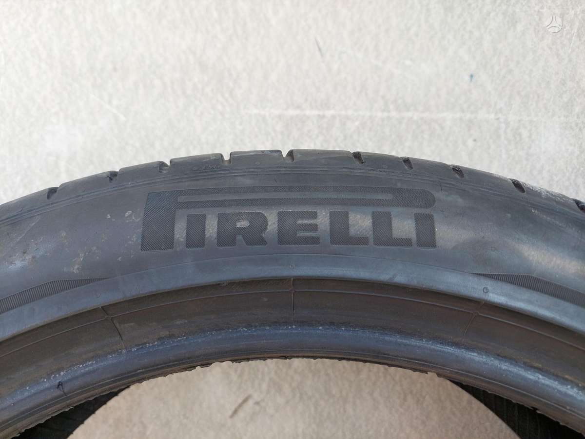 Pirelli P Zero, summer 275/40 R21