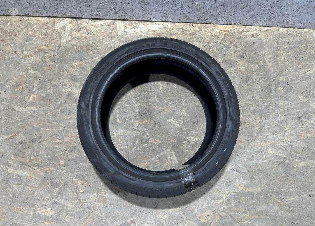 Pirelli P Zero, summer 275/40 R21