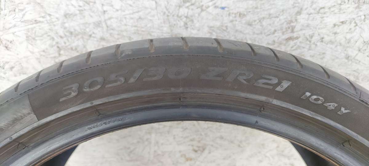 Pirelli P Zero, vasaras 305/30 R21