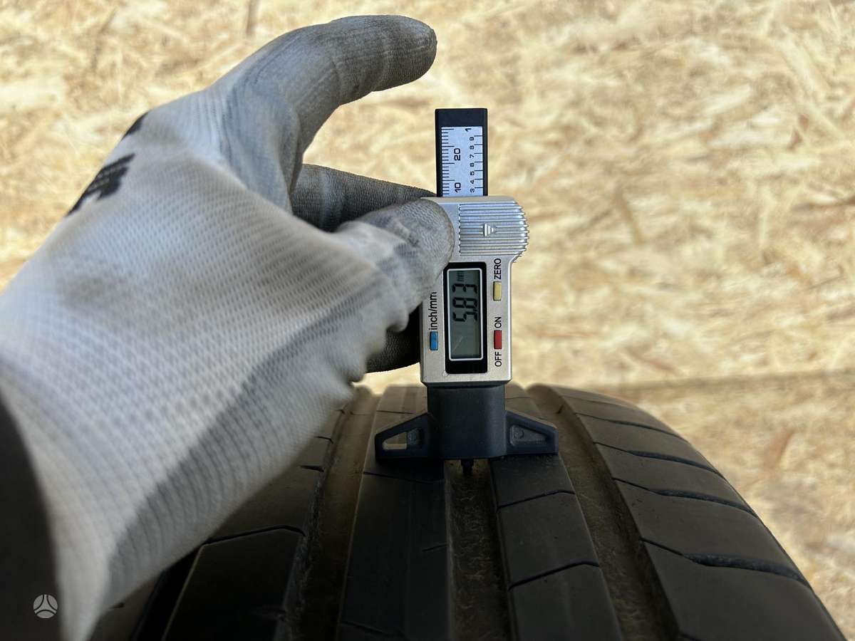 Pirelli P Zero, летние 255/40 R21