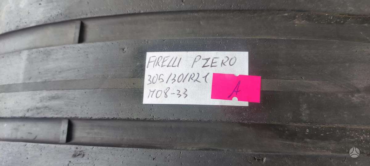 Pirelli P Zero, summer 305/30 R21
