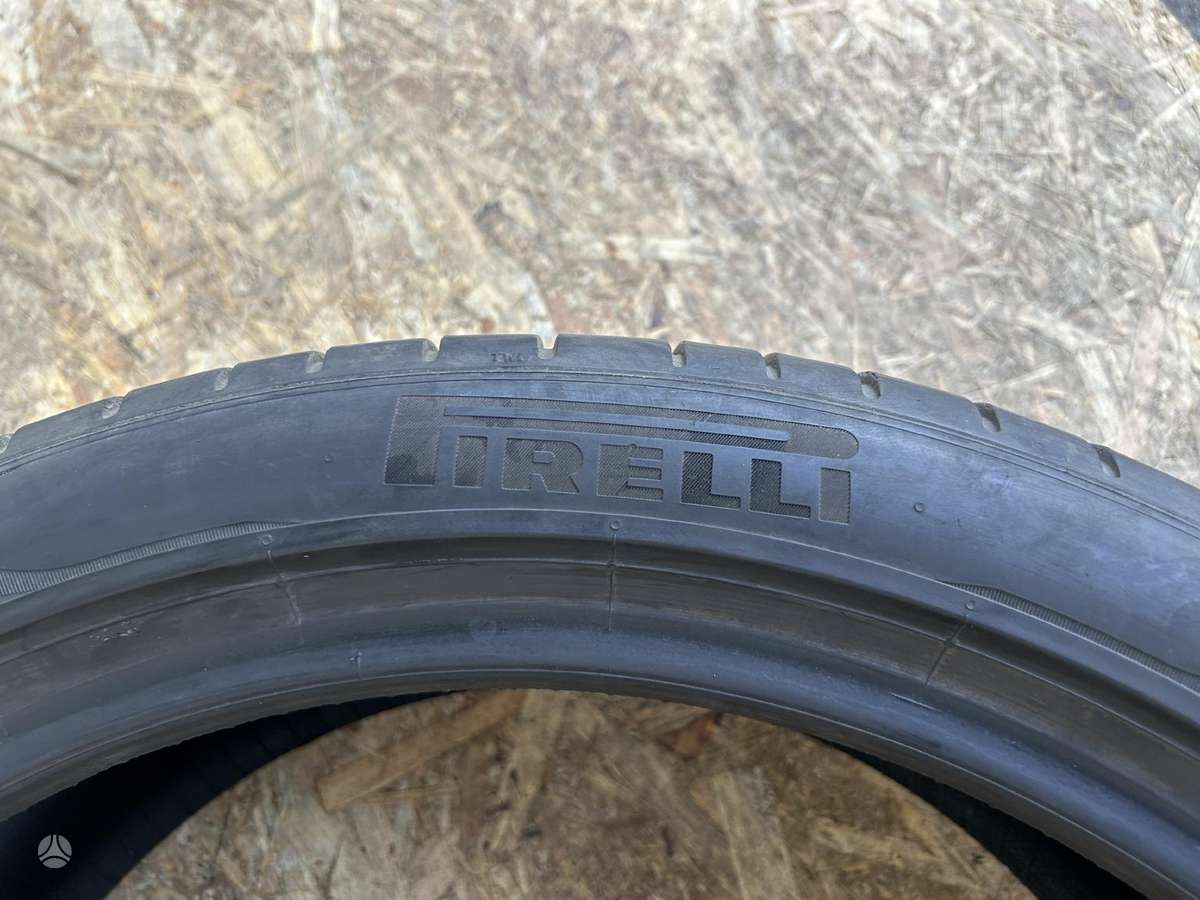 Pirelli P Zero, vasaras 255/40 R21