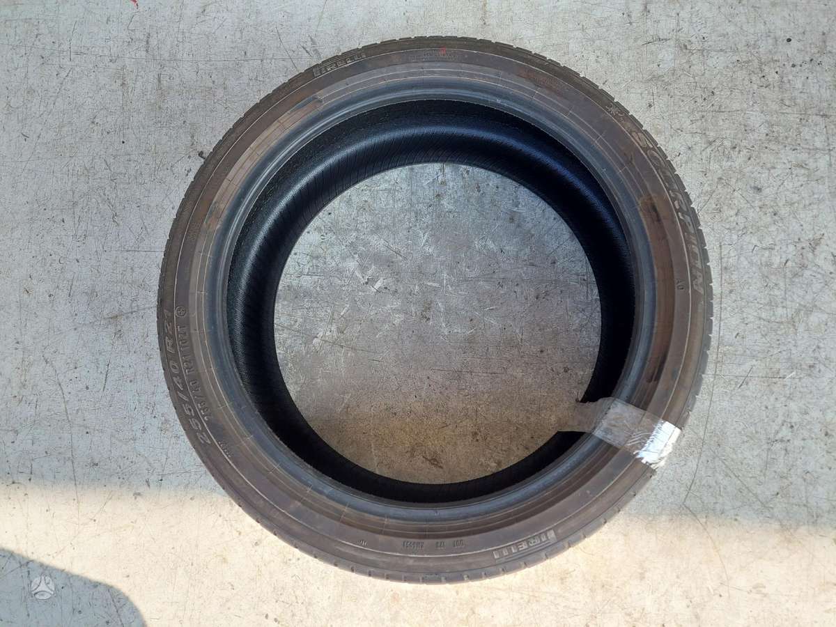 Pirelli SCORPION, vasarinės 255/40 R21