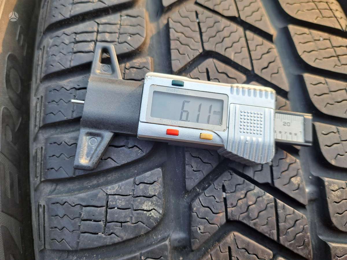 Pirelli, žieminės 225/50 R18