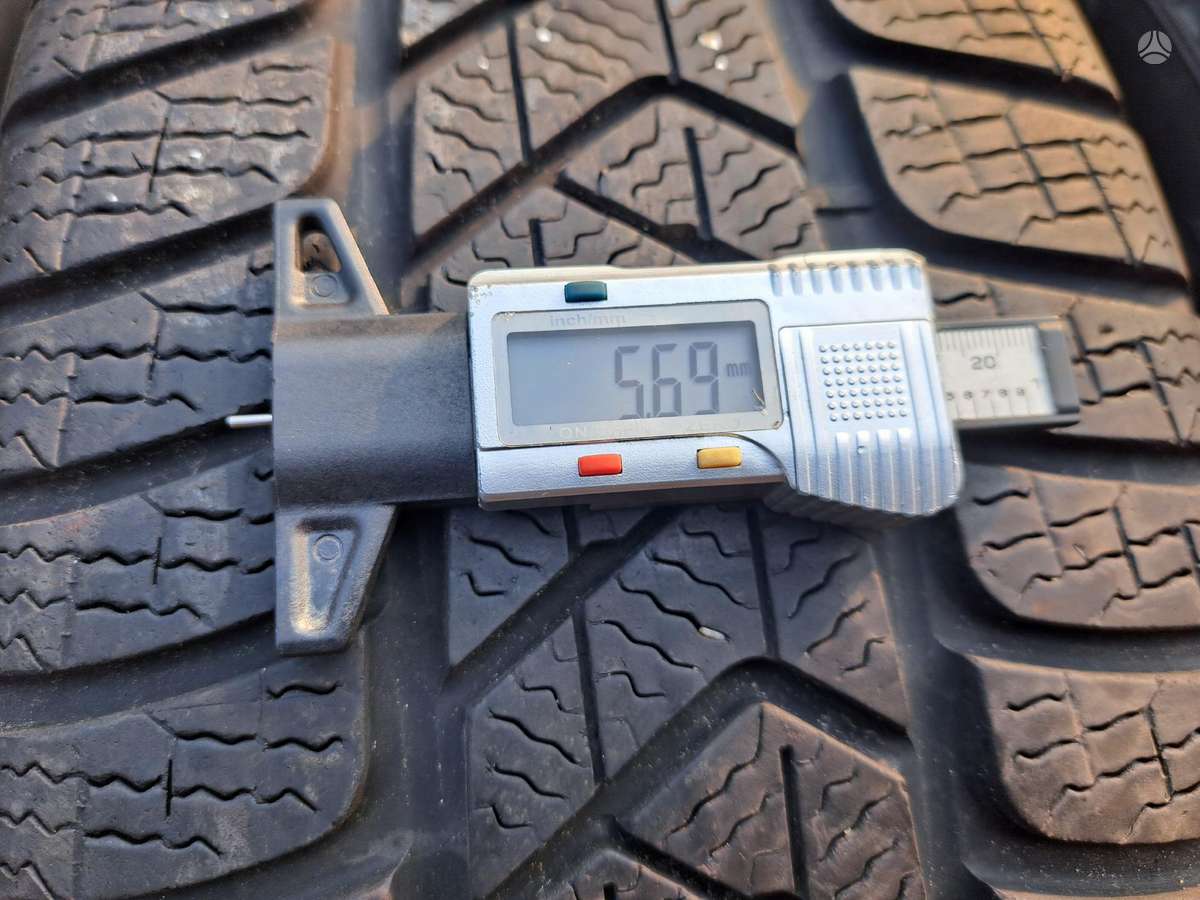 Pirelli, žieminės 225/50 R18