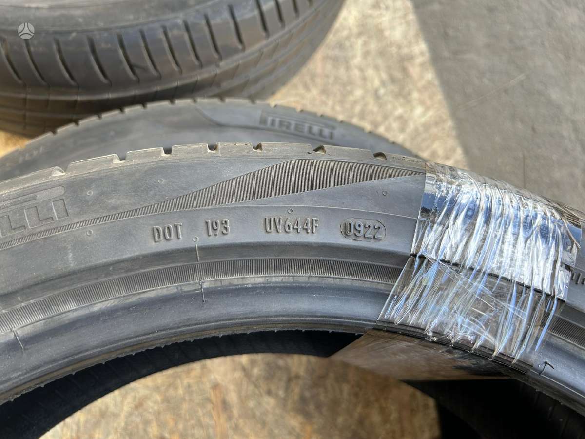Pirelli Scorpion ELECT, летние 235/45 R21