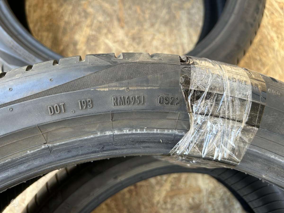 Pirelli Scorpion ELECT, summer 235/45 R21