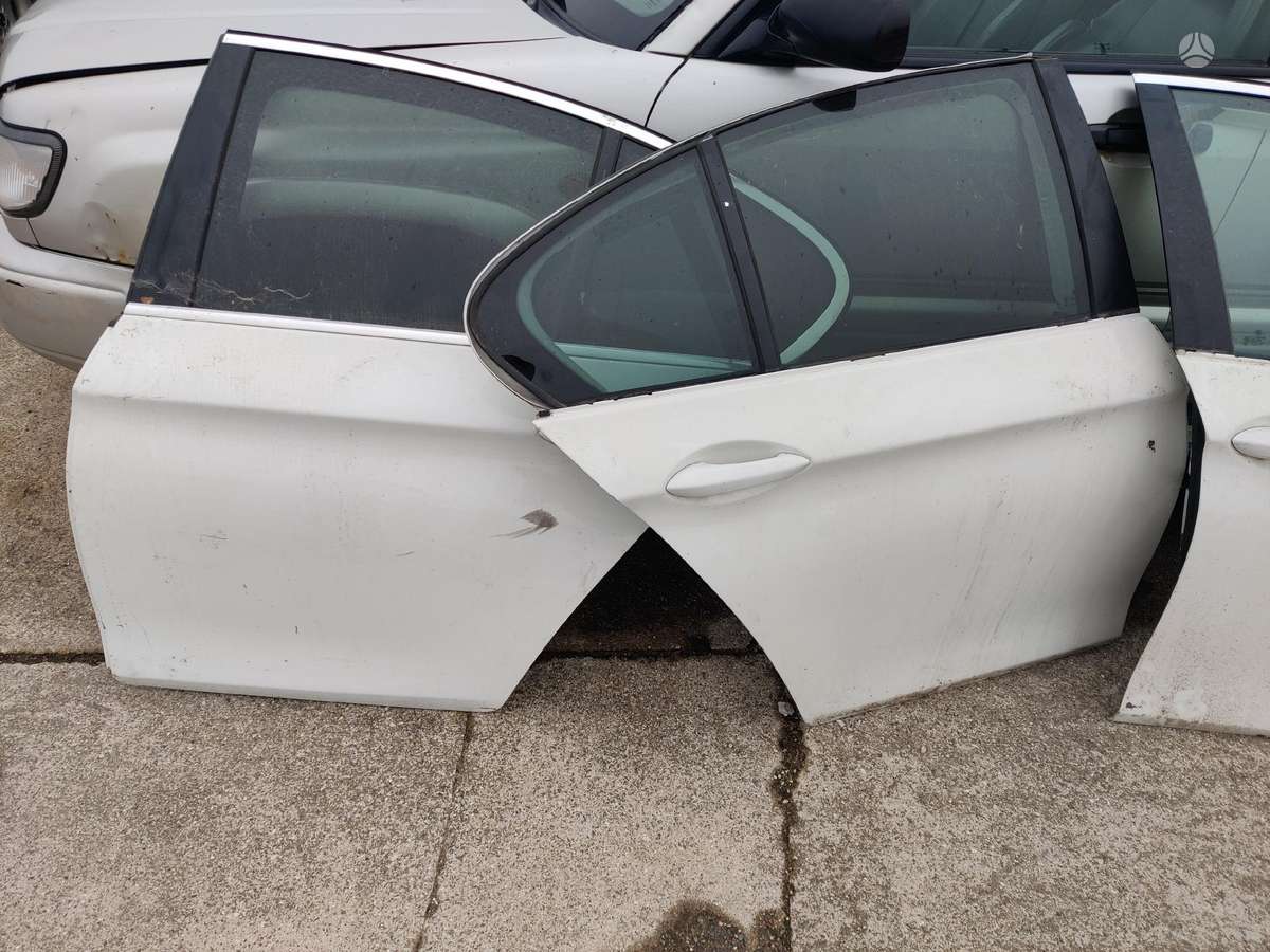 BMW 5 serija doors
