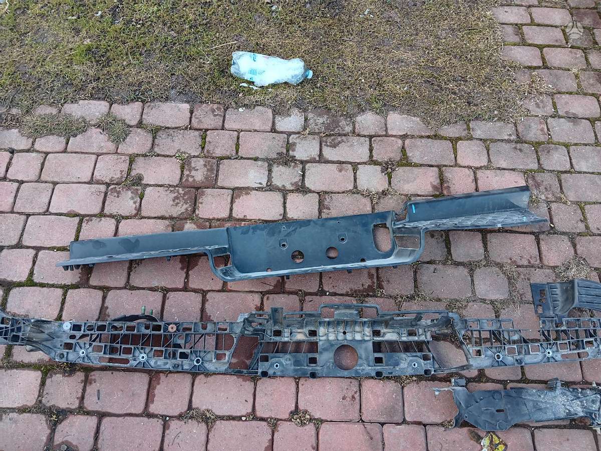 Dodge Ram body parts