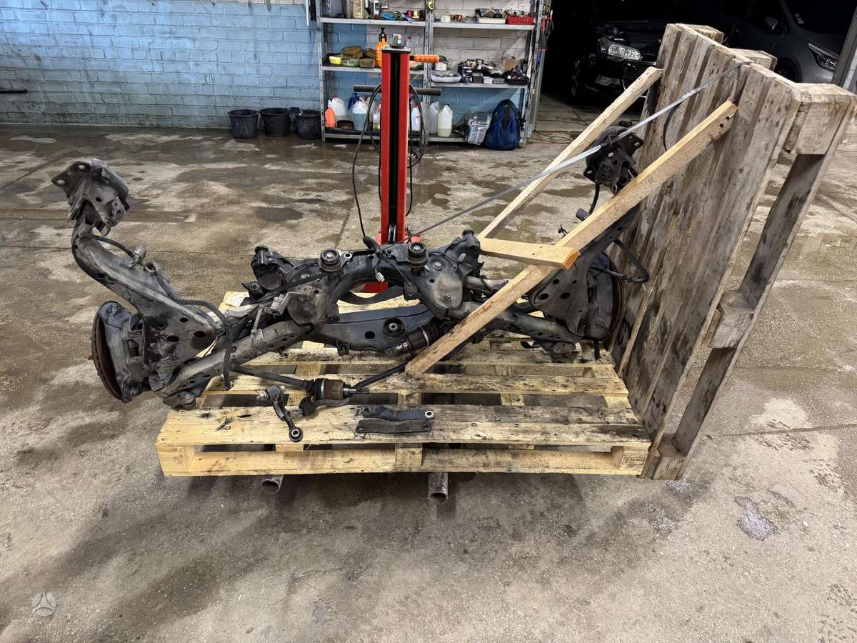 Renault Koleos chassis parts