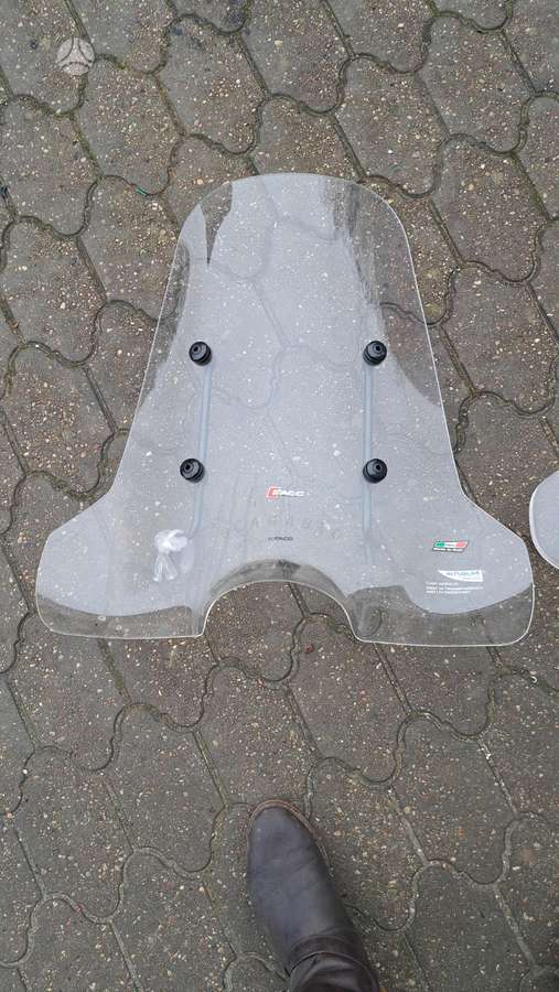 Piaggio Vespa, scooters / mopeds