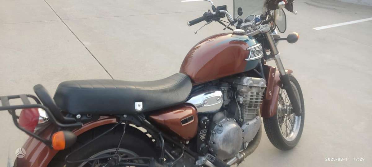 Triumph Thunderbird 900cc, street / classic