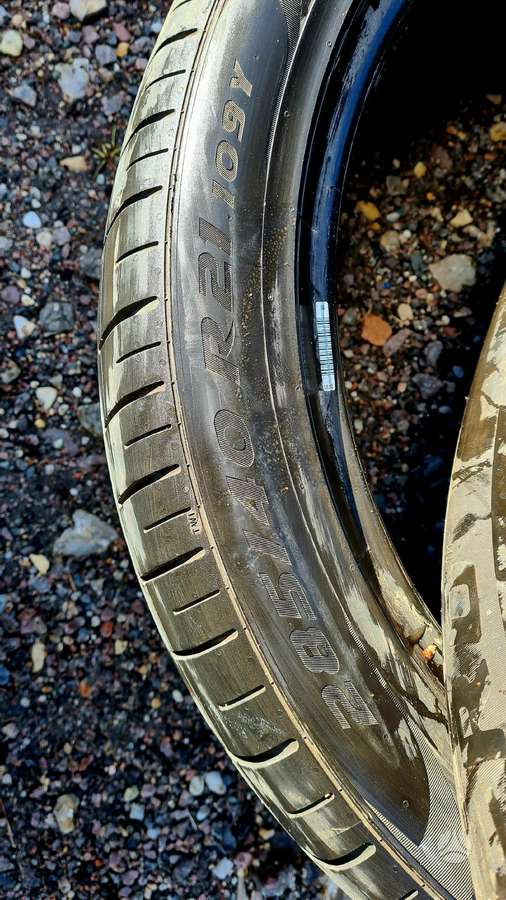 Pirelli, vasaras 285/40 R21