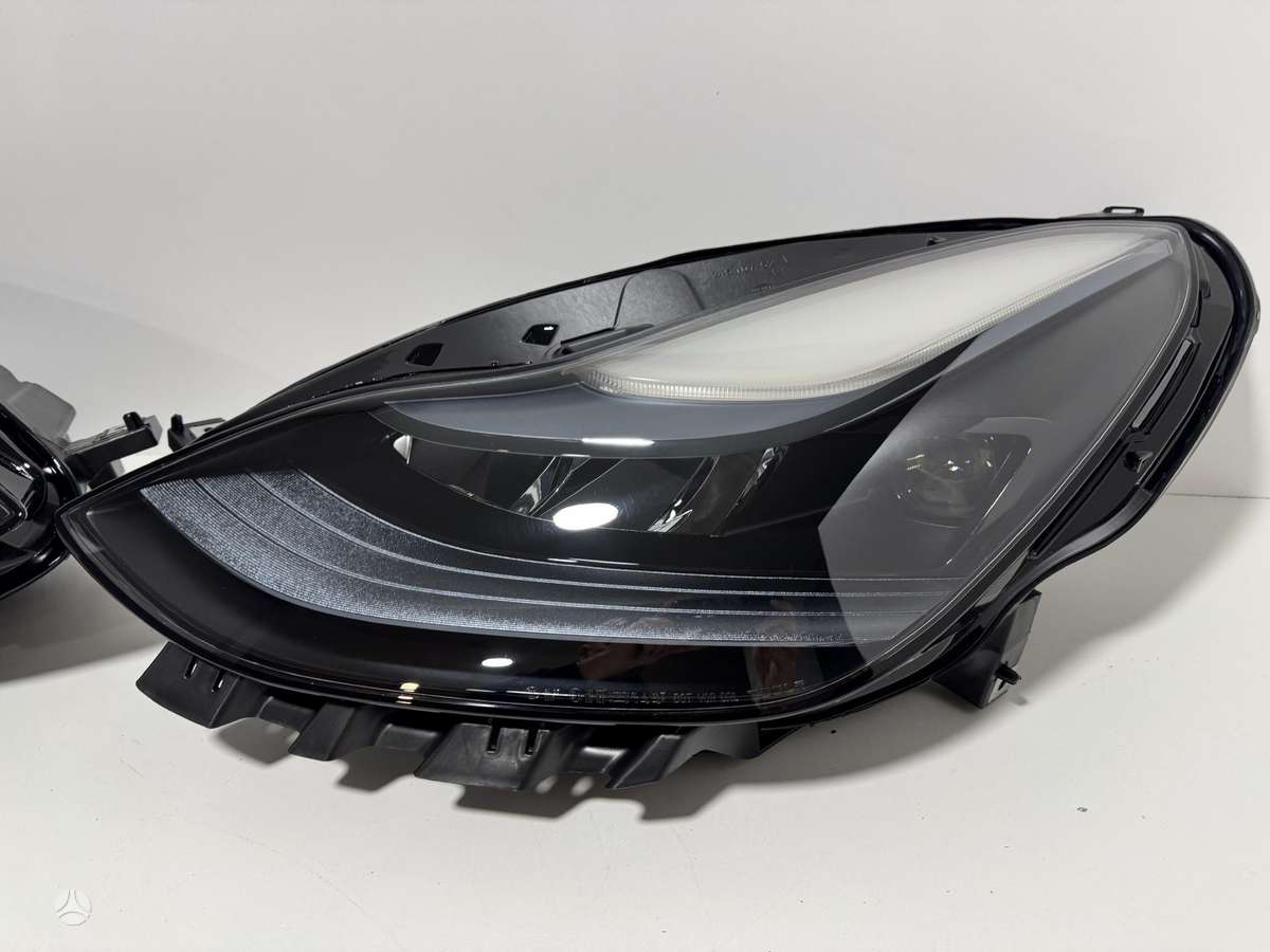 Tesla Model 3 body parts