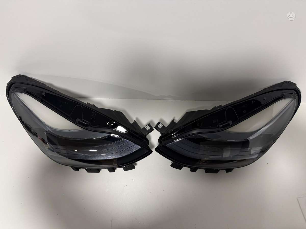 Tesla Model 3 body parts