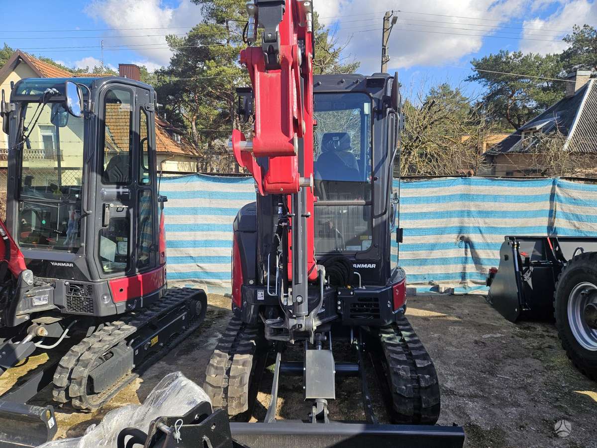 Yanmar VIO 33, ekskavatoriai