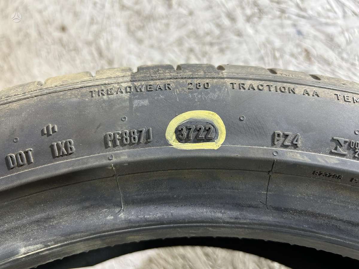 Pirelli P Zero, летние 235/40 R20