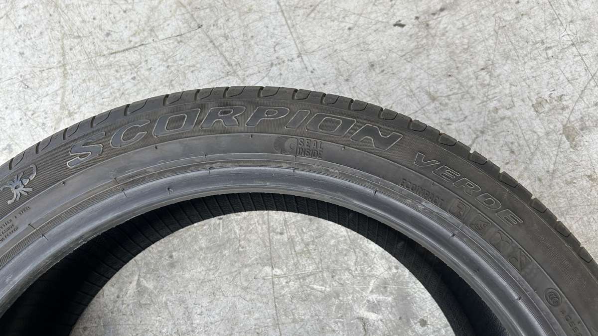 Pirelli Scorpion Verde, летние 235/45 R20