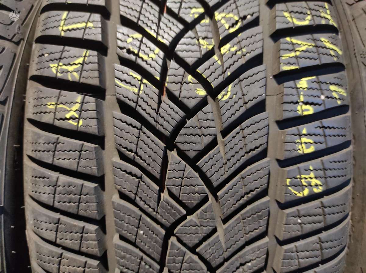 Continental PirelliMichelinBridgestoneGood, winter 225/40 R18