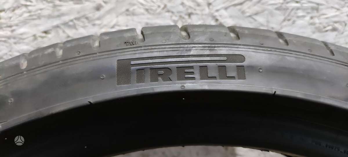 Pirelli P Zero, summer 245/35 R20