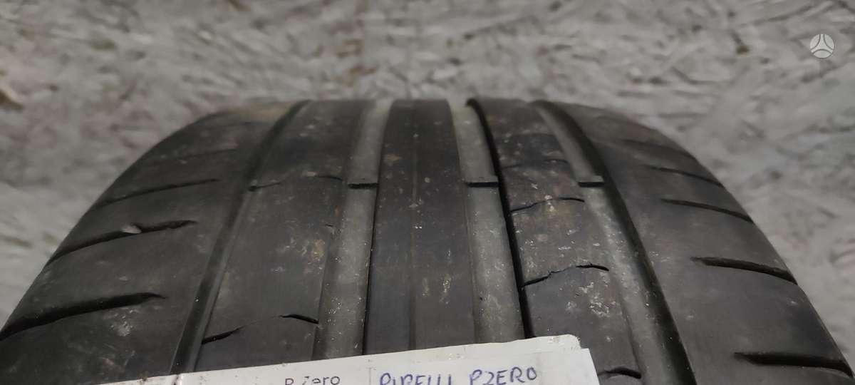 Pirelli P Zero, summer 245/35 R20
