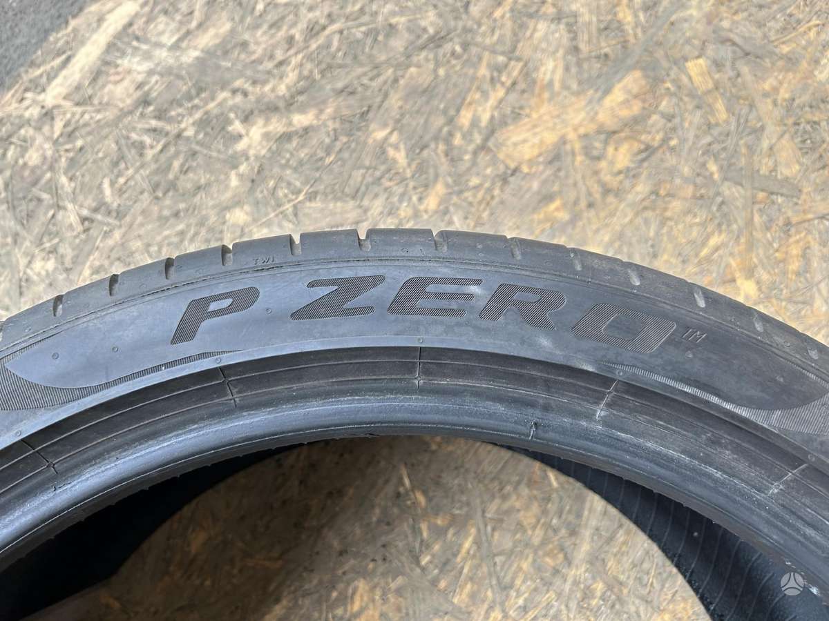 Pirelli P Zero, летние 275/35 R20