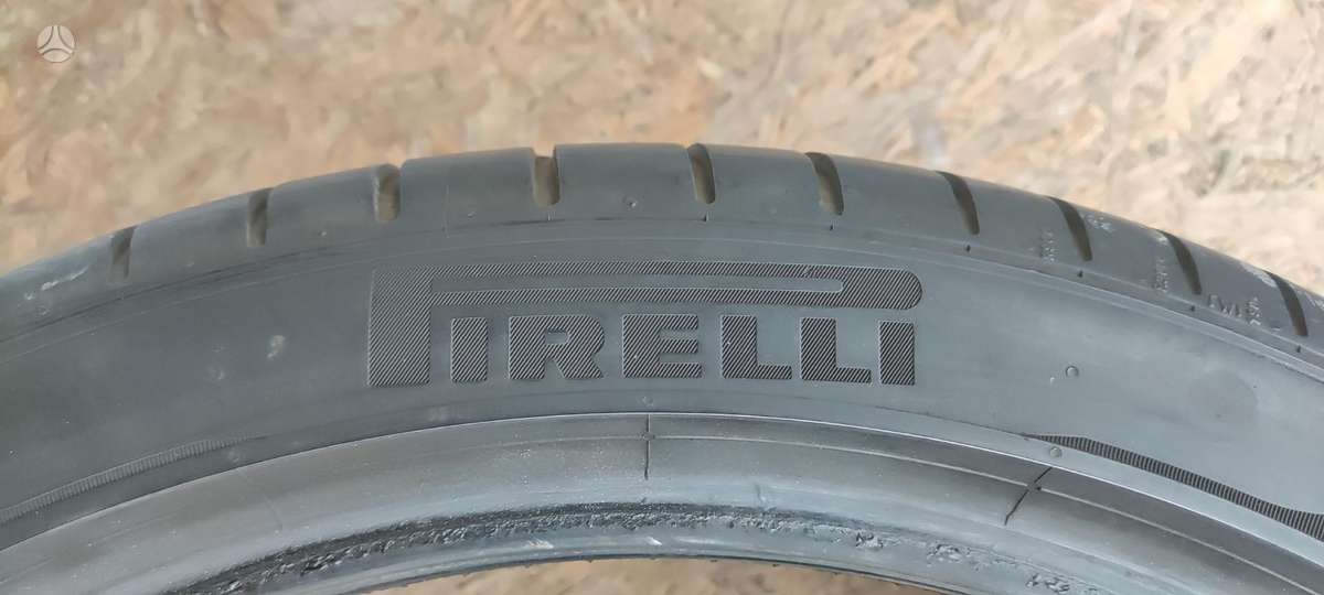 Pirelli P Zero, summer 275/35 R20