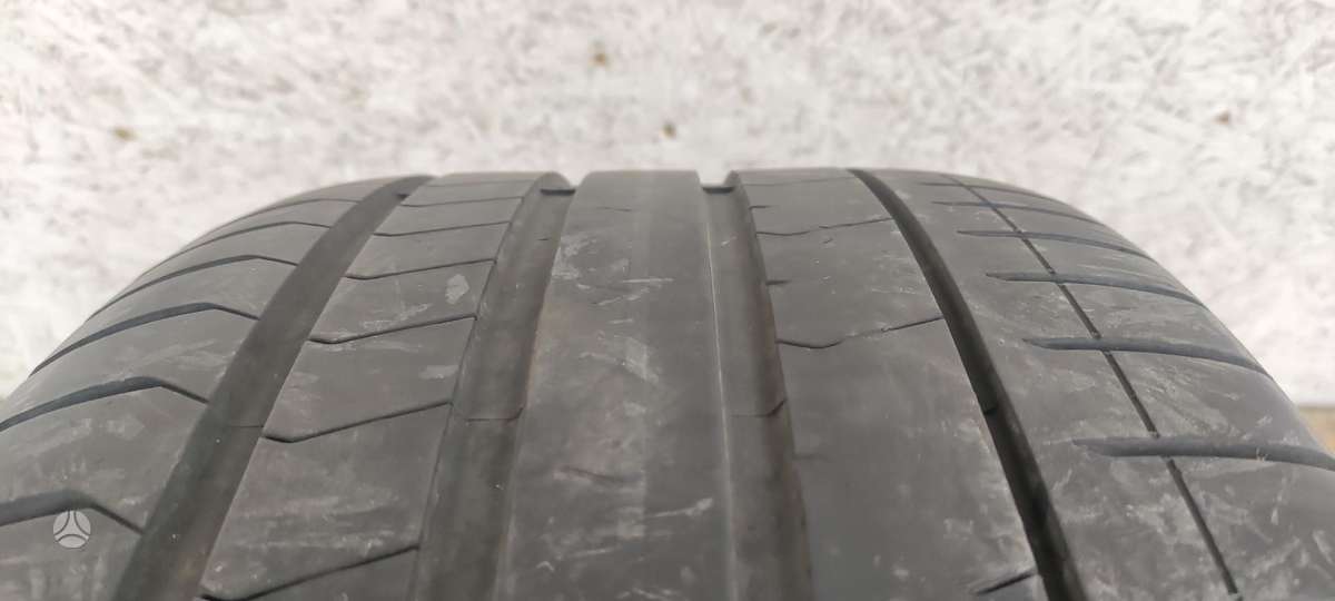Pirelli P Zero, vasarinės 275/35 R20