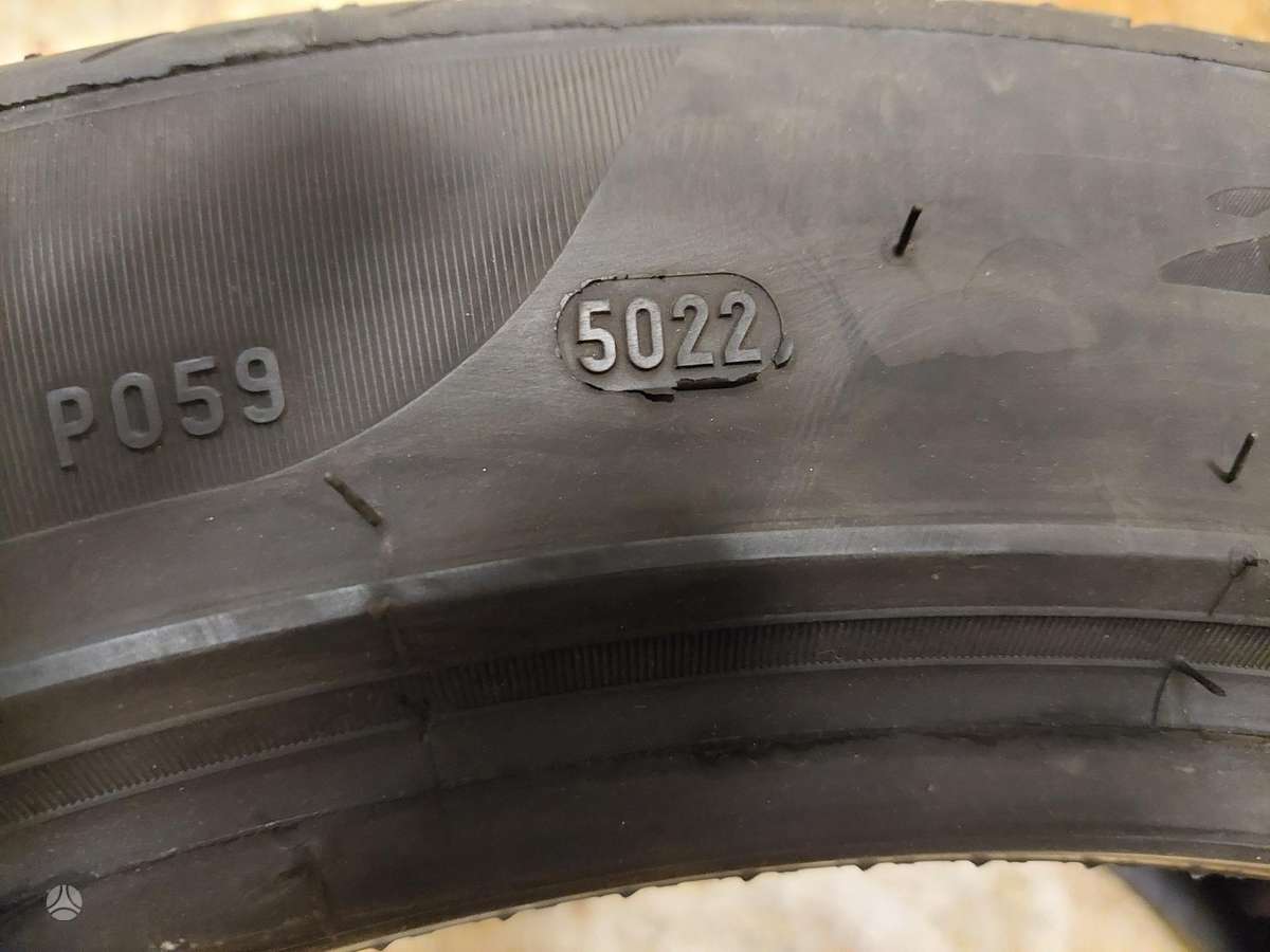 Pirelli P Zero, summer 295/40 R20