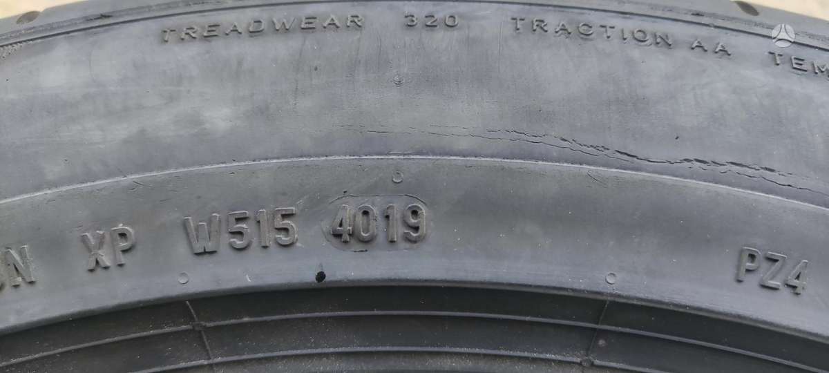 Pirelli P Zero, summer 305/40 R20