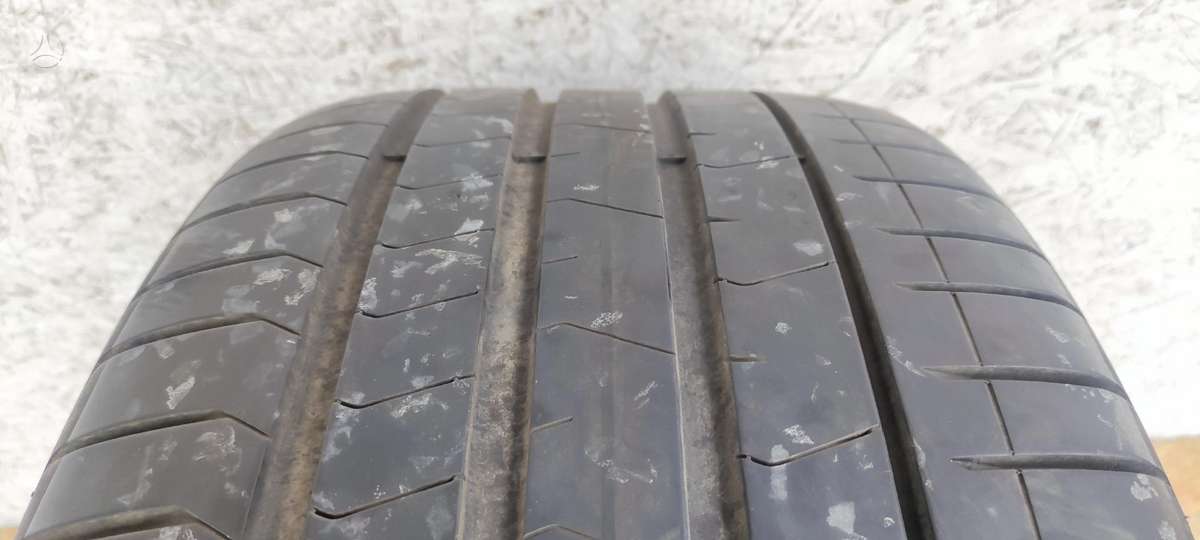 Pirelli P Zero, summer 305/40 R20